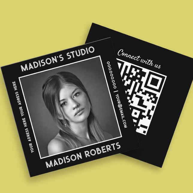 Carte De Visite Carré Photographe QR code personnalisé photo noir chic (Créateur téléchargé)