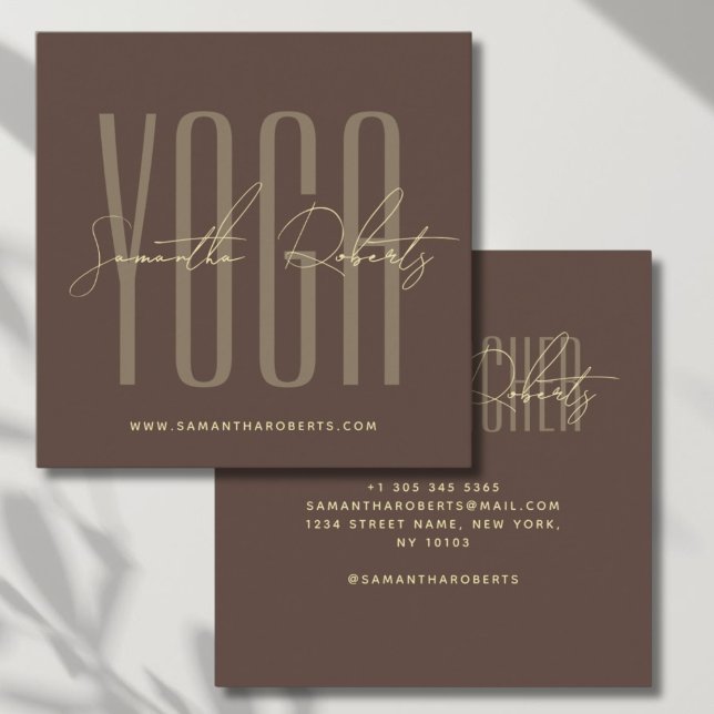 Carte De Visite Carré Professeur de yoga écriture moderne typographie ma (Créateur téléchargé)