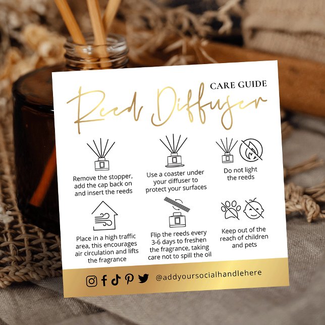 Carte De Visite Carré Reed Diffuser Care Instructions Logo Blanc & Or (Reed Oil Diffuser care instructions cards in white and gold design with space for your logo)