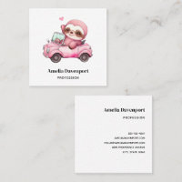 Sourire rose Sloth conduisant une convertible