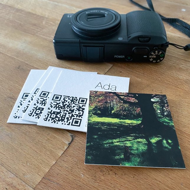 Carte De Visite Carré Style rétro noir rouge professionnel (Créateur téléchargé)