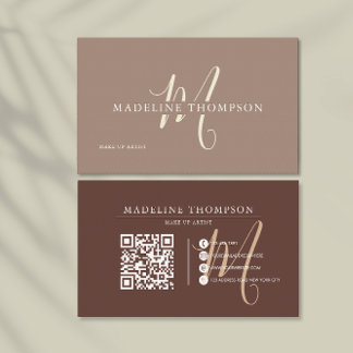 Carte De Visite Chaud Beige Monogramme Script code QR