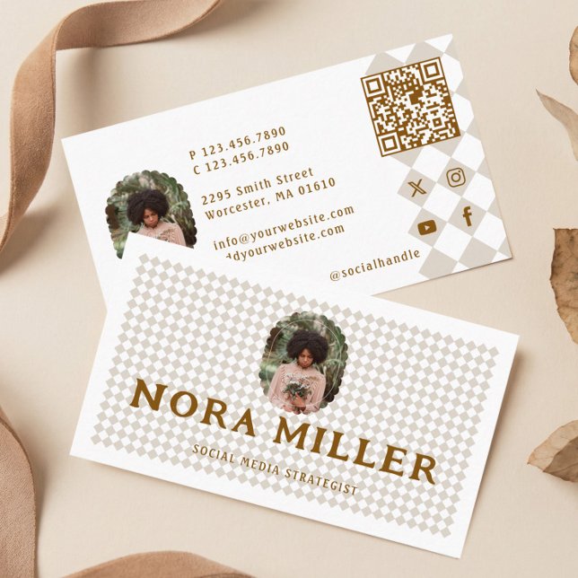 Carte De Visite Checkered Pattern Social Media Influencer Photo (Checkered Pattern Social Media Influencer Photo Business Card)