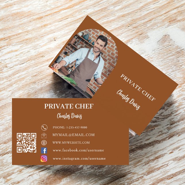 Carte De Visite Chef privé chocolat brun photo arch code QR (Créateur téléchargé)