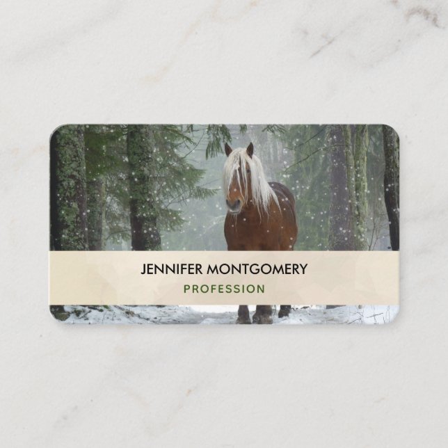 Carte De Visite Cheval Brown dans une forêt d'hiver avec chute de  (Devant)