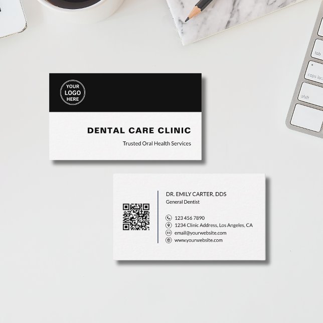Carte De Visite Clinique dentaire Dentiste Code QR de logo personn (Dental Clinic Dentist Custom Logo QR Code Black Business Card)