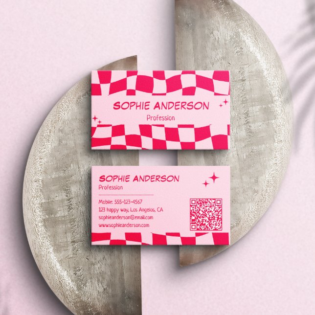 Carte De Visite Code QR à damier rose et rouge rétro (Créateur téléchargé)