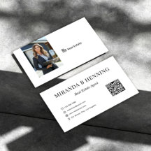 Code QR de photo d'agent immobilier professionnel 