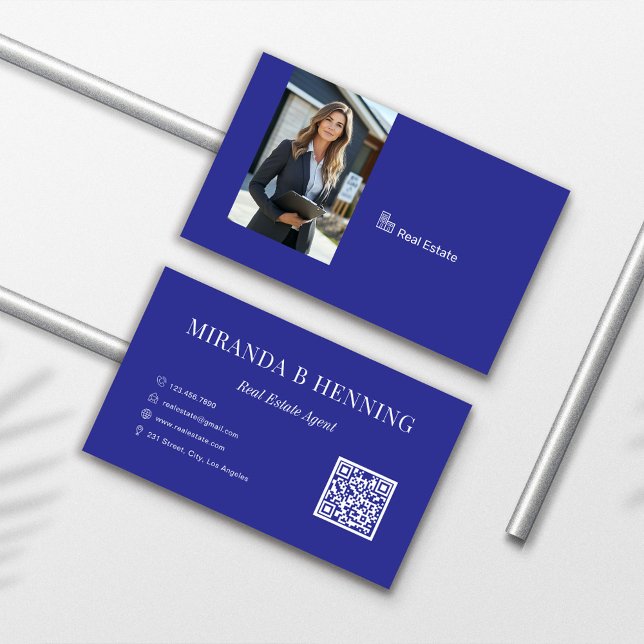 Carte De Visite Code QR de photo d'agent immobilier professionnel  (Créateur téléchargé)