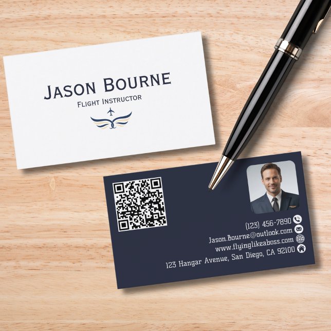 Carte De Visite Code QR de photo d'employé professionnel Bleu Avia (Créateur téléchargé)