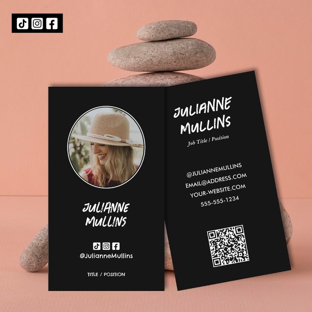 Carte De Visite Code QR d'influenceur sur les médias sociaux (
Social media influencer, content creator photo business cards with QR Code and 3 media icons)
