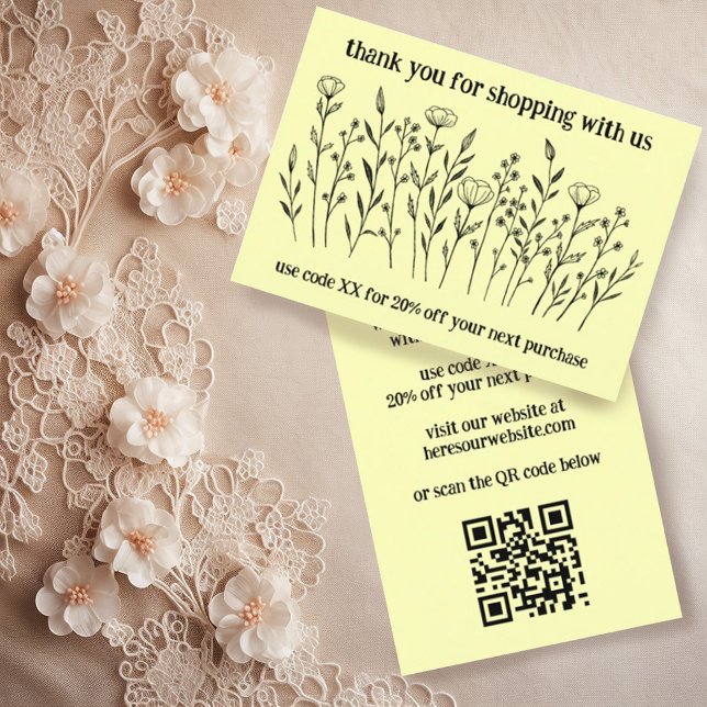 Carte De Visite Code QR Élégant Fleur sauvage ORDER MERCI (Pretty hand made wildflower artwork decorates these custom QR code thank you for your order discount)