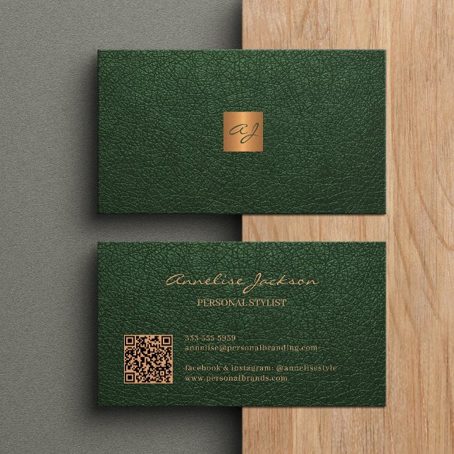 Carte De Visite Code QR élégant luxe vert or monogramme (Créateur téléchargé)