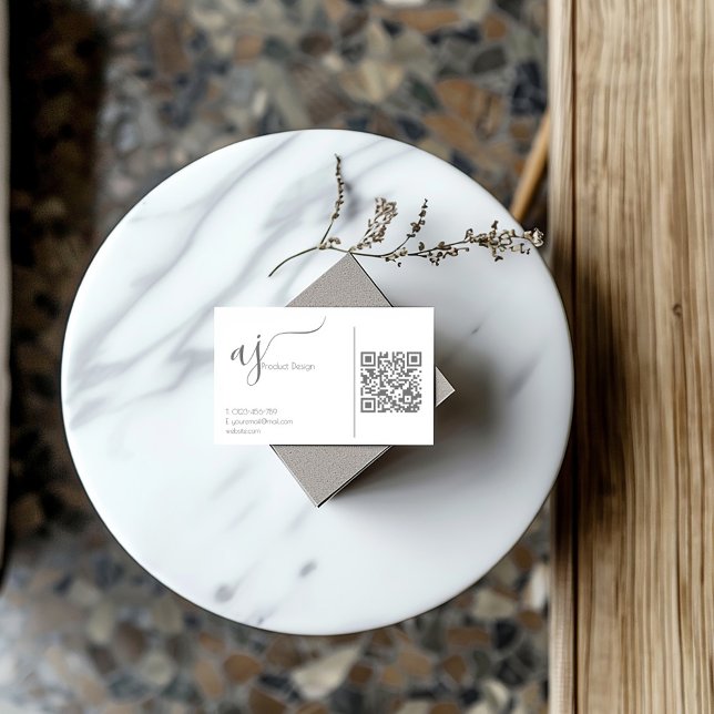 Carte de visite code QR gris et blanc au monogramm (White and grey monogram QR code business card with space for your own QR code.)