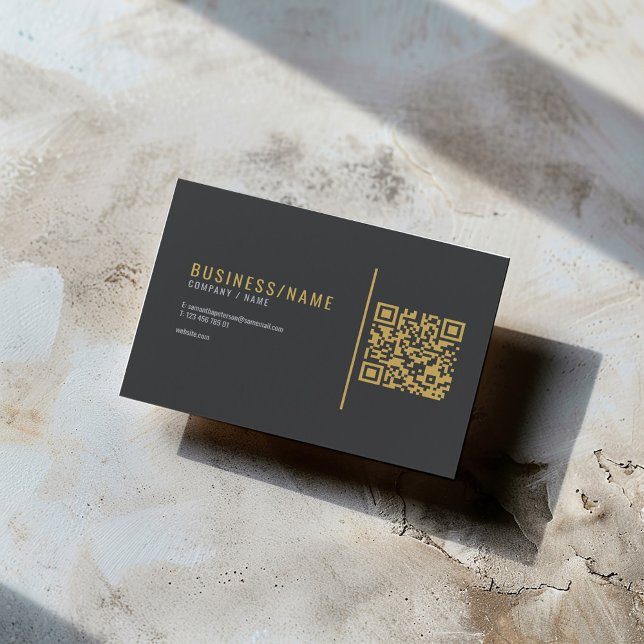 Carte De Visite Code QR gris profond et or de luxe (Gold and grey modern business card with QR code and sans serif text)