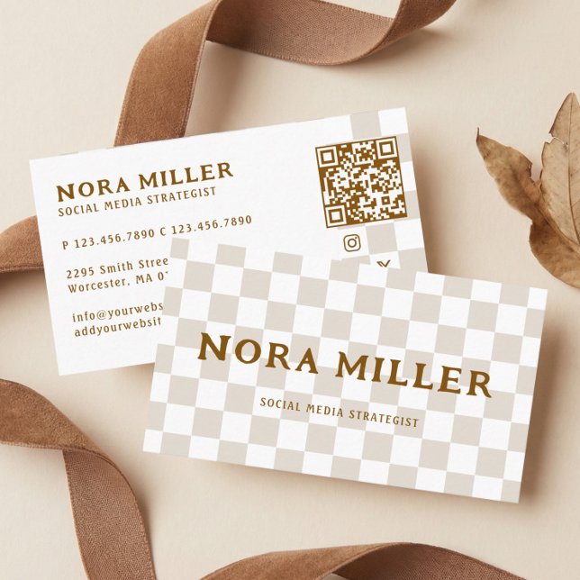 Carte De Visite Code QR Influenceur Rétro Motif Carreaux Moderne (Modern Checkered Pattern Retro Influencer QR Code Business Card)