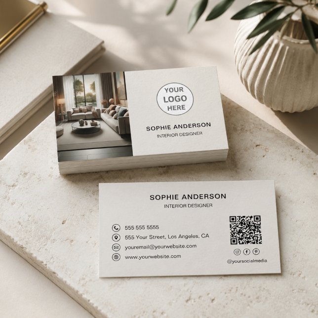 Carte De Visite Code QR Logo de Designer d'Intérieur Beige Neutre (Interior Designer Logo QR Code Neutral Beige Business Card)