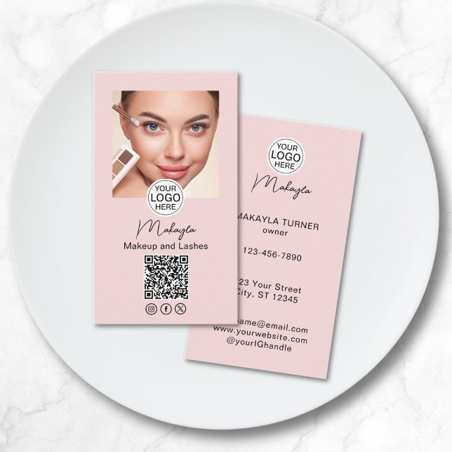 Carte De Visite Code QR Logo Script Rose Pâle Photo Maquillage (Créateur téléchargé)