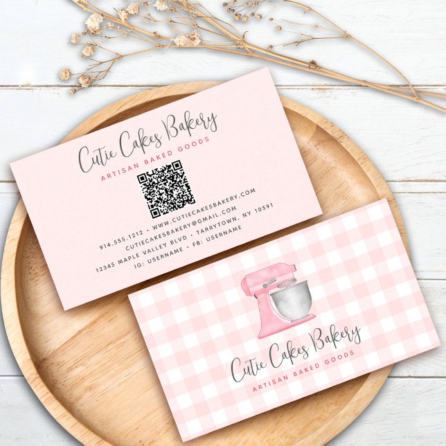 Carte De Visite Code QR mélangeur de cuisine rose pastel Gingham B (Créateur téléchargé)