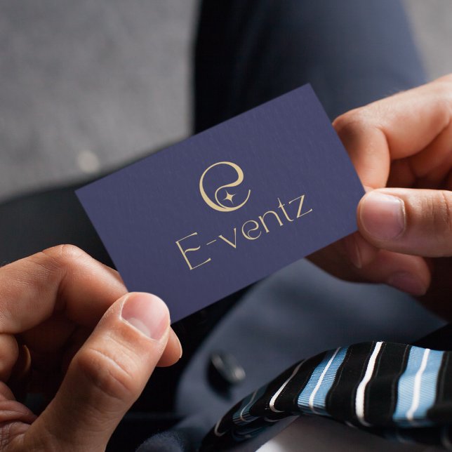 Carte De Visite Code QR moderne & logo d'entreprise l Bleu marine  (Créateur téléchargé)