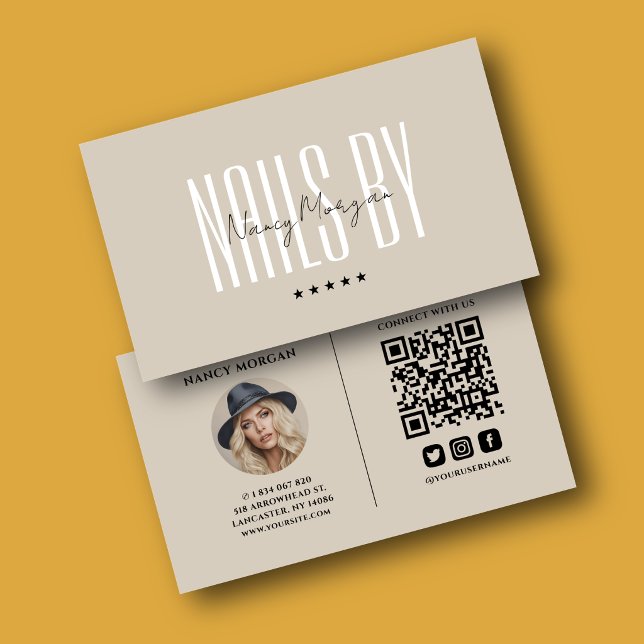 Carte De Visite Code QR photo de technologie d'ongles beige minima (Créateur téléchargé)