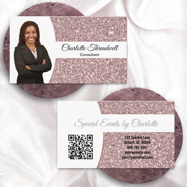 Carte De Visite Code QR photo professionnel pailleté or rose faux (This chic double sided design offers room for a photo, QR code and other business details. )