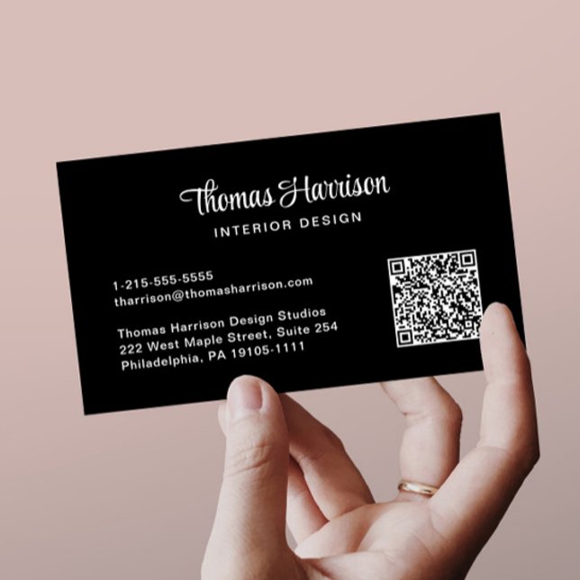 Carte De Visite Code QR professionnel de script élégant noir (Capture attention, make connections, and leave a lasting impression with our modern QR business card)