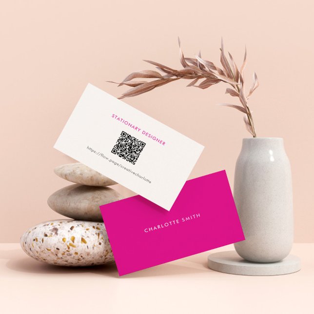 Carte De Visite Code QR Professionnel Moderne Rose Minimal Féminin (Créateur téléchargé)