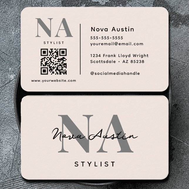 Carte De Visite Code QR Rose Blush Esthétique Luxe Monogramme (Créateur téléchargé)