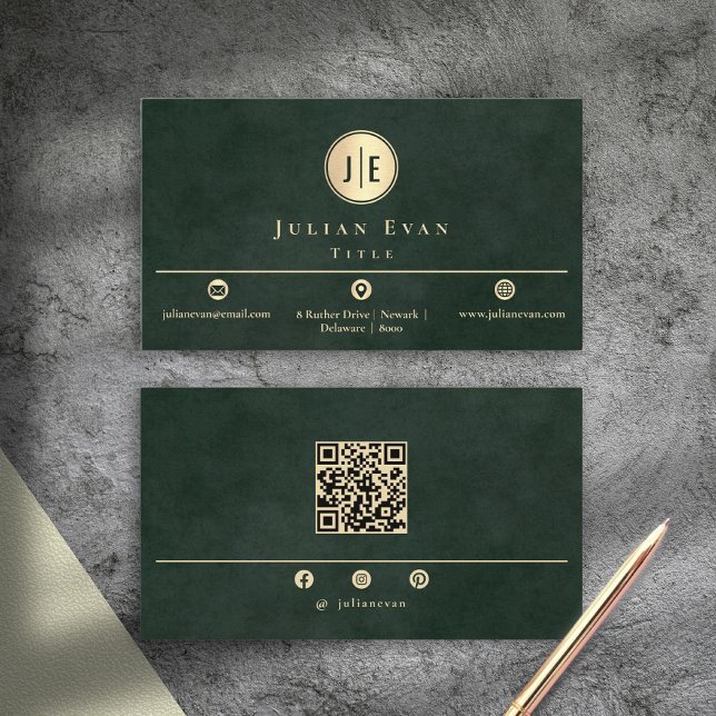 Carte De Visite Code Qr scannable moderne monogramme vert émeraude (Emerald Green Monogram Modern Scannable Qr Code Business Card)