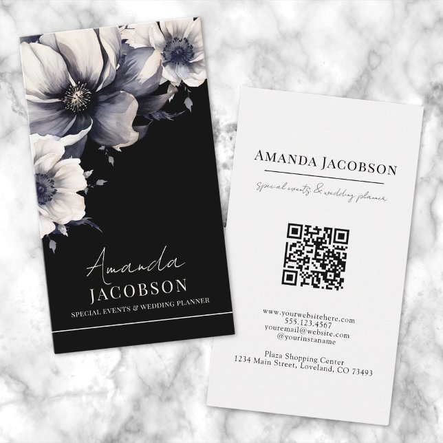 Carte De Visite Code QR vertical noir floral élégant professionnel (Vertical QR Code Black Floral Elegant Professional Business Card)