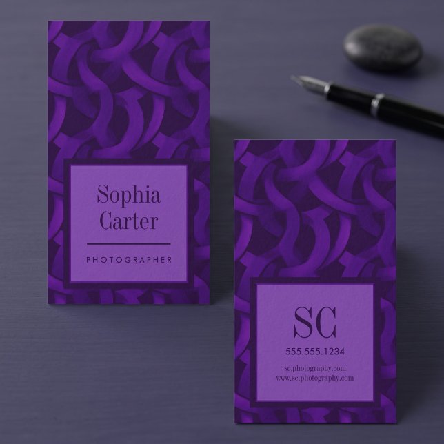Carte De Visite Conception de monogramme de vague abstraite (Simulated business cards on table)