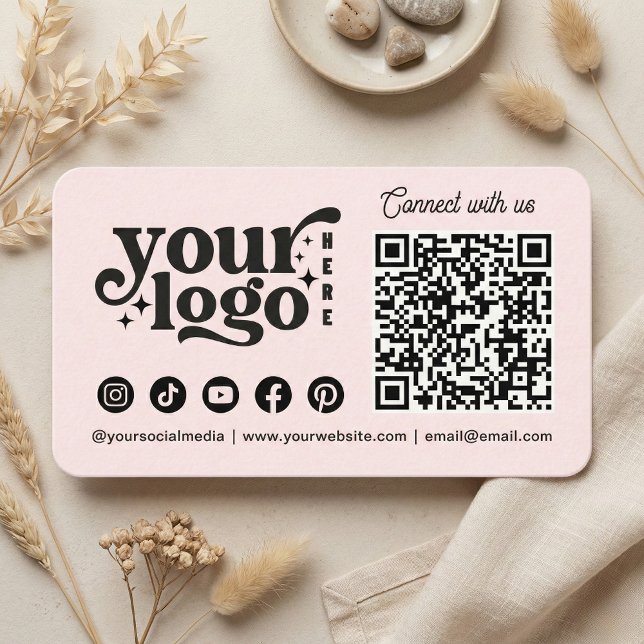 Carte De Visite Connectez-vous avec nous Code QR des médias sociau (Connect with us Social Media QR Code Pink Business Card)
