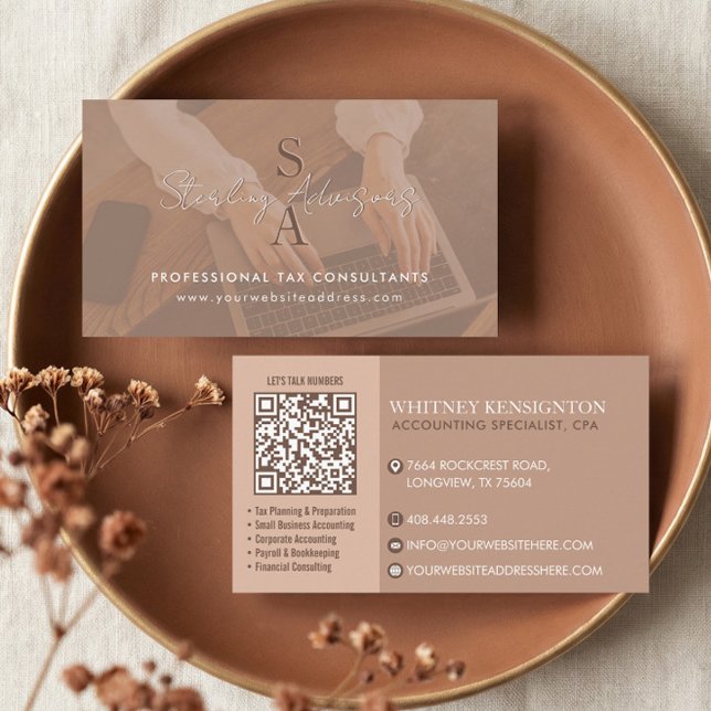 Carte De Visite Consultant fiscal professionnel Monogramme Comptab (Professional Tax Consultant Monogram Accountant QR Business Card)