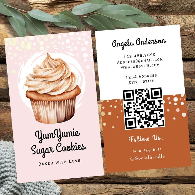 Carte De Visite Cupcake Trendy QR Code and Website (Créateur téléchargé)