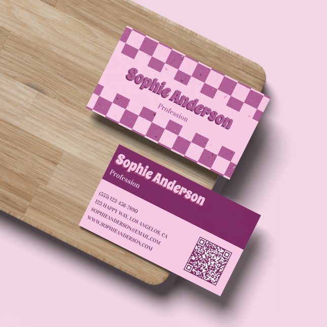 Carte De Visite Damier Rétro Rose et Violet avec Code QR (Créateur téléchargé)