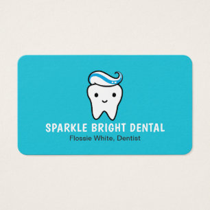 Carte de visite de dentiste avec dent et dentifric