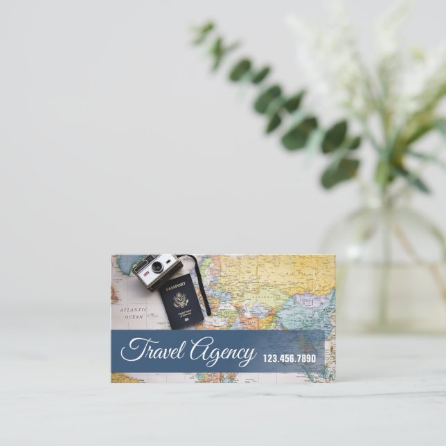 Carte de visite de l'agence de voyage globale (Debout devant)