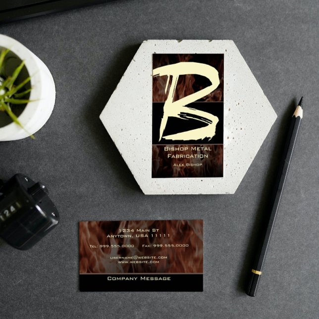 Carte de visite de monogramme de flamme B (B Flame Monogram Business Card)
