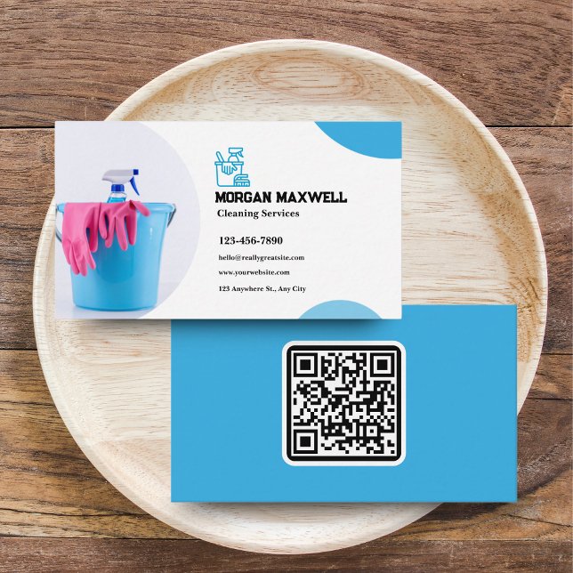 Carte de visite des services de nettoyage avec cod (Cleaning Services Business Card with QR Code - Modern & Professional)