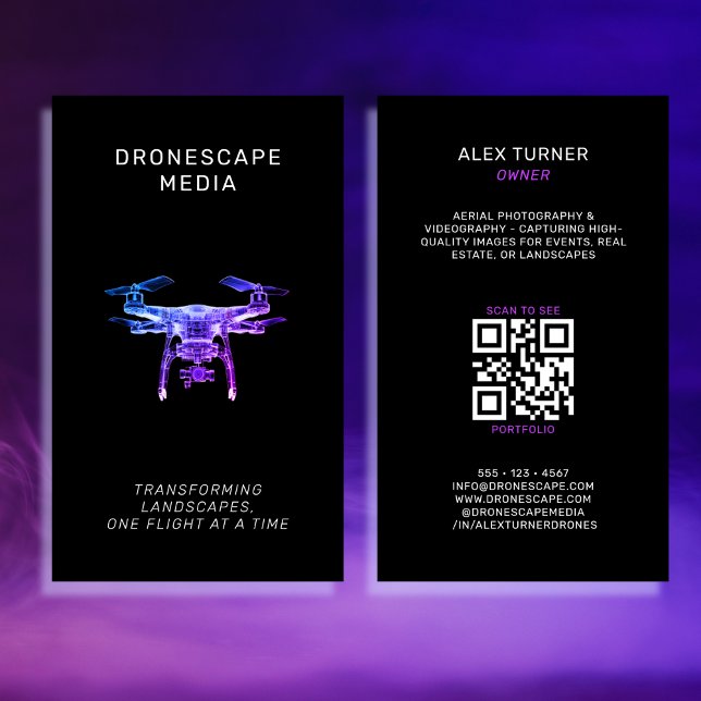 Carte De Visite Drone Pilot UAV Photographie QR Code moderne noir (Créateur téléchargé)