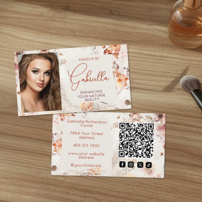 Carte De Visite Elegant Floral Social Icon QR Code Photo Makeup (Créateur téléchargé)