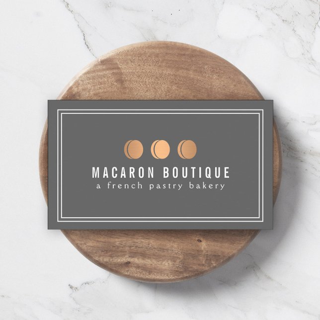 Carte De Visite Élégant Rose Gold Macaron Trio Logo sur Grey (Créateur téléchargé)