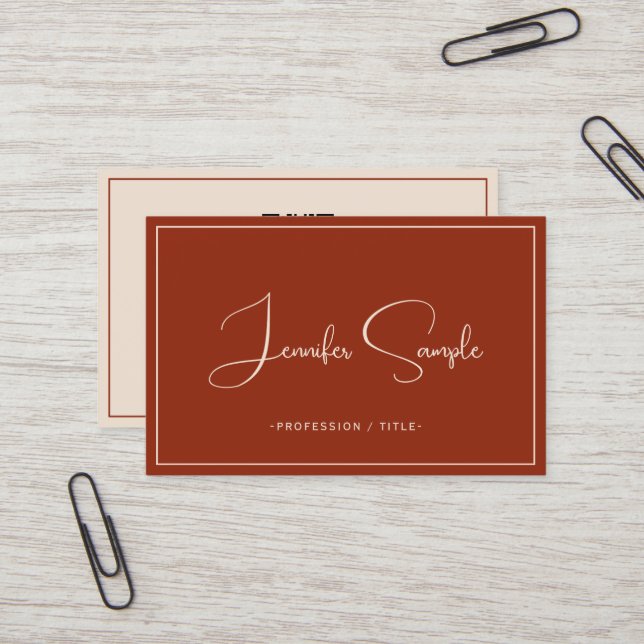 Carte De Visite Élégant Script Professionnel Terracotta Euro Taill (Devant/Arrière en situation)