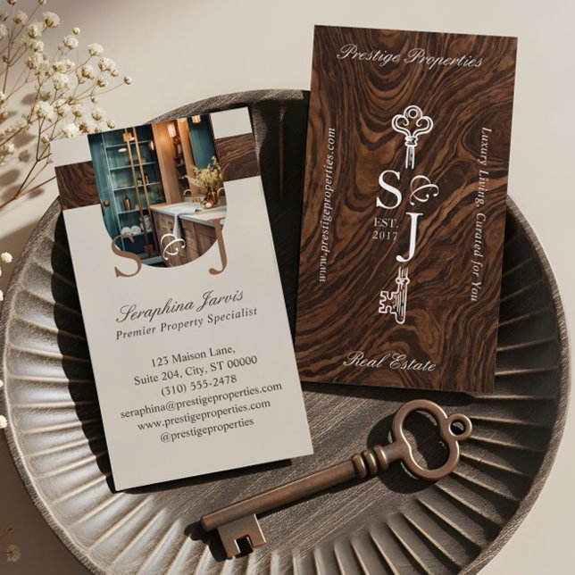 Carte De Visite Elegant Woodgrain Key Monogram Stylish Arch Photo (Elegant Woodgrain Key Monogram Stylish Arch Photo Business Card)