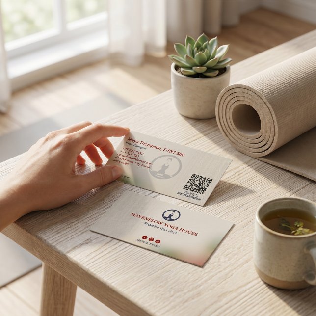 Carte De Visite Entreprise de Studio de Yoga | Maison Classique (Créateur téléchargé)