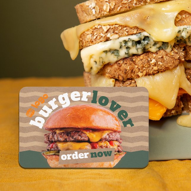 Carte de visite Fast Food Burgers ( cafe, deli or food truck owners Business card featuring, #foodtruck #foodtruckerowner #craftpaper)
