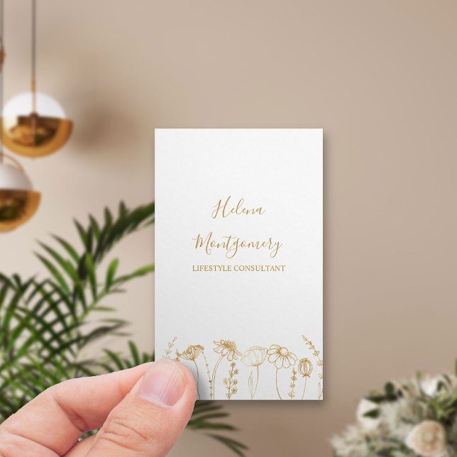 Carte De Visite Fleur sauvage d'or croquis Feminine Professional (Simple elegance - vertical business card in white with gold wildflowers)