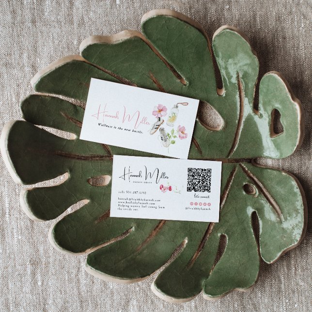 Carte De Visite Floral Wellness Feminine Health & Fitness QR Code (Créateur téléchargé)