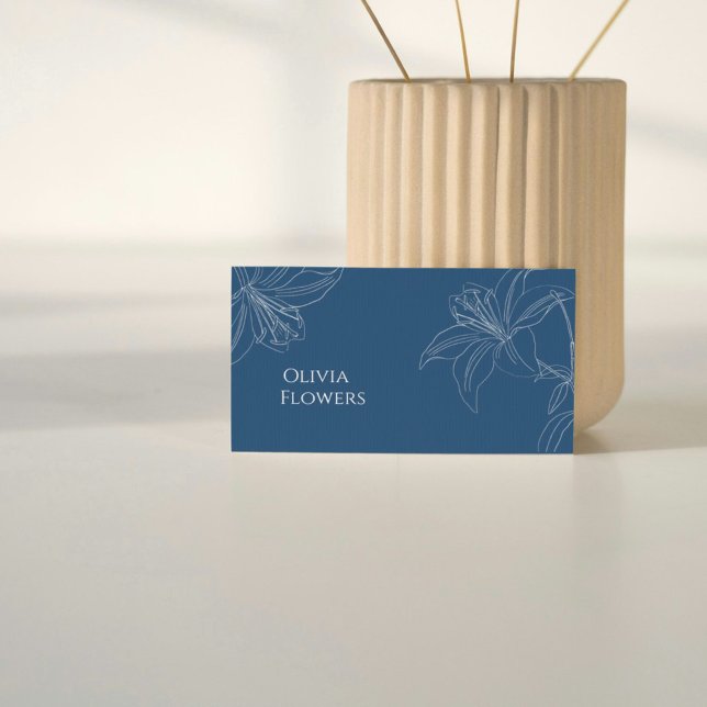 Carte de visite florale bleue élégante | Minimalis (Créateur téléchargé)